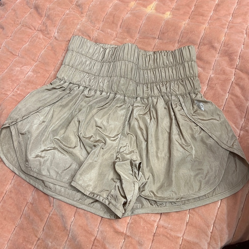 Free people way home shorts !!!